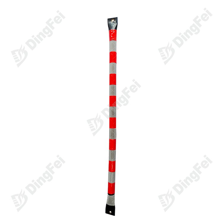 360 Degree Visibility Red White Eyelet PVC Mining Reflective Tube - 